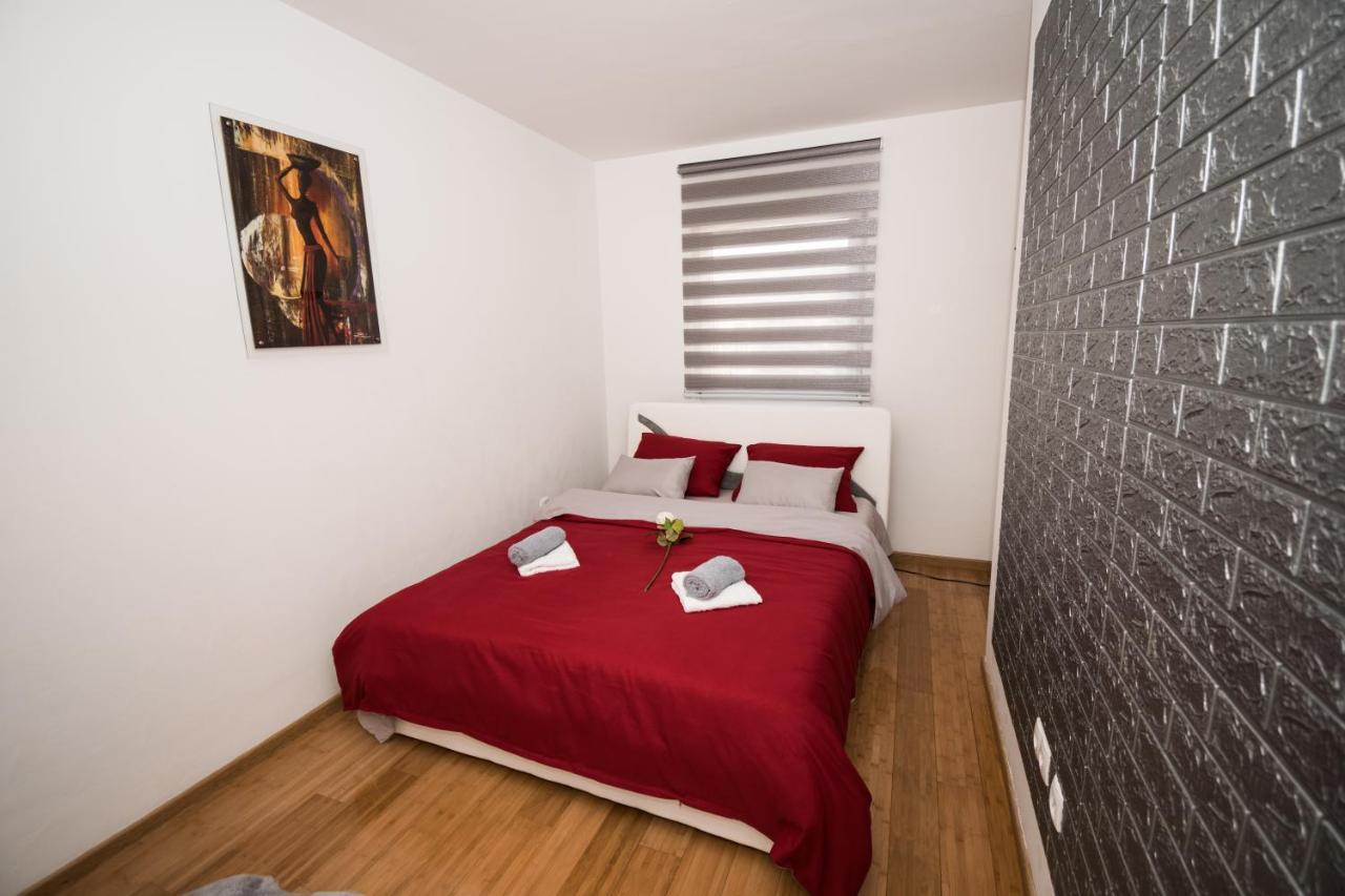 Apartman Royal 1 Doboj Eksteriør billede